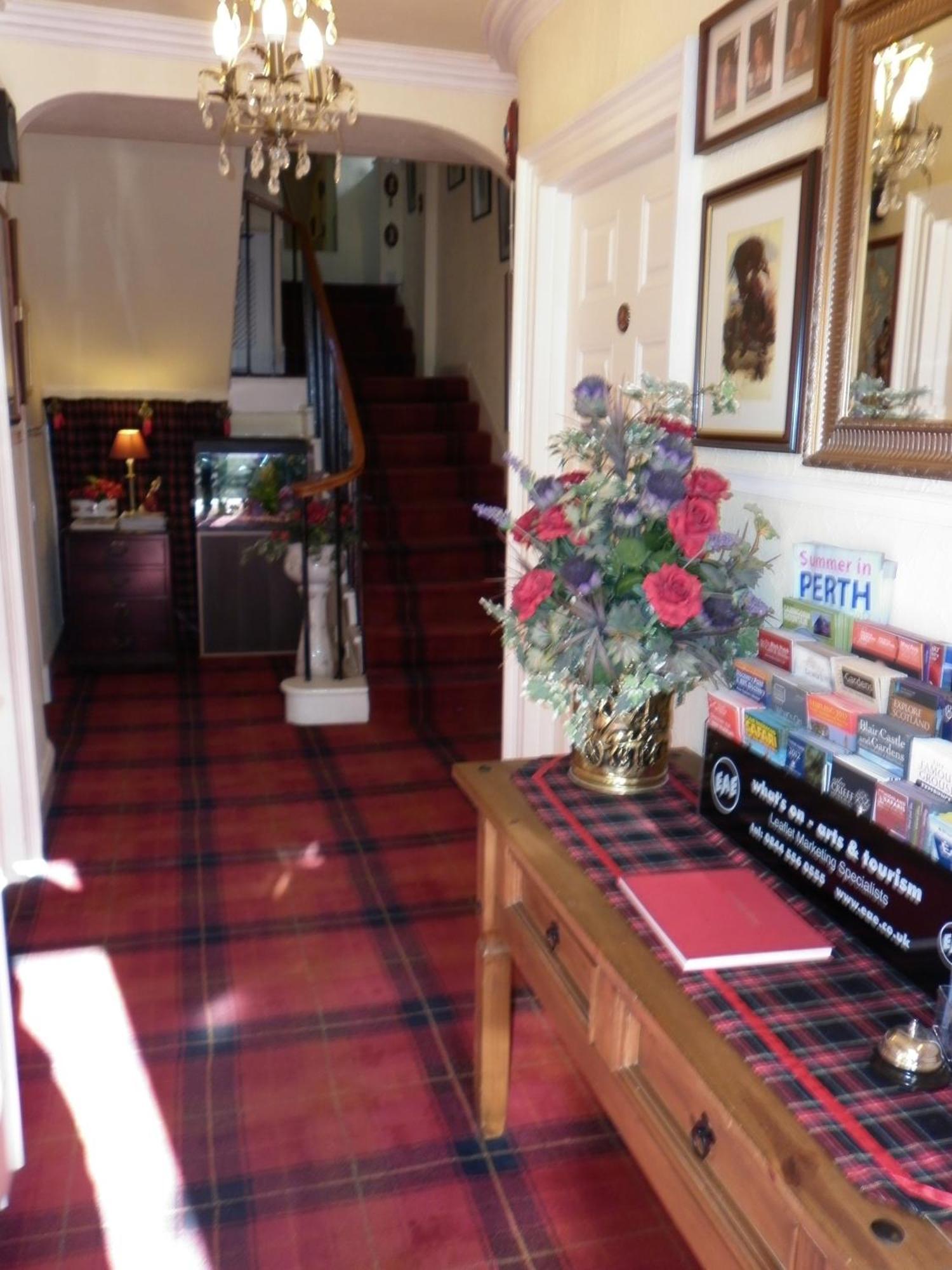 Comelybank Guesthouse クリフ エクステリア 写真